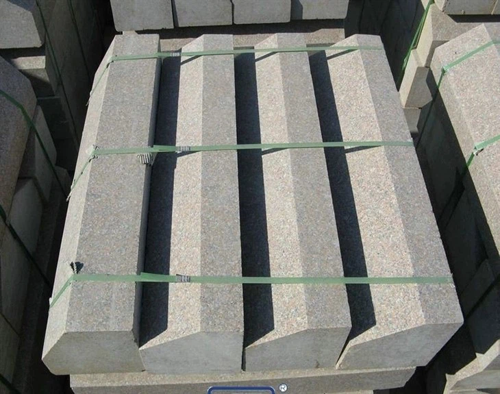 Popular-Chinese-Natural-Stone-Grey-Granite-Kerbstone-for-Road-Parking-Window-Sills.webp (4)(001)