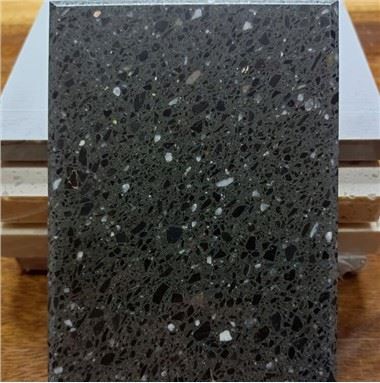 Must Terrazzo põrand